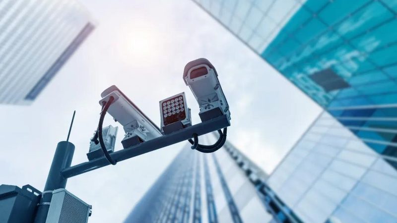 一套完整的农村家庭智能安防系统通常包括以下几个要素：