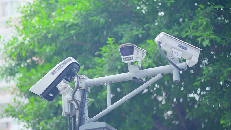 红外夜视距离，如何选择合适的监控摄像头？**